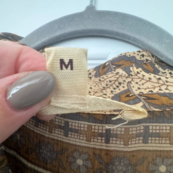 100% silk Burning Torch sheer button down dress size medium - Picture 7 of 8